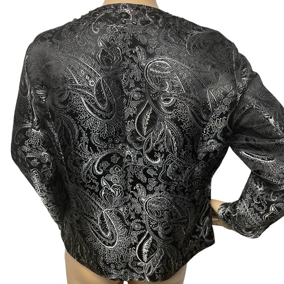 Chico’s Women’s Black Silver 1 Paisley Embroidered Blazer in EUC - Picture 2 of 6
